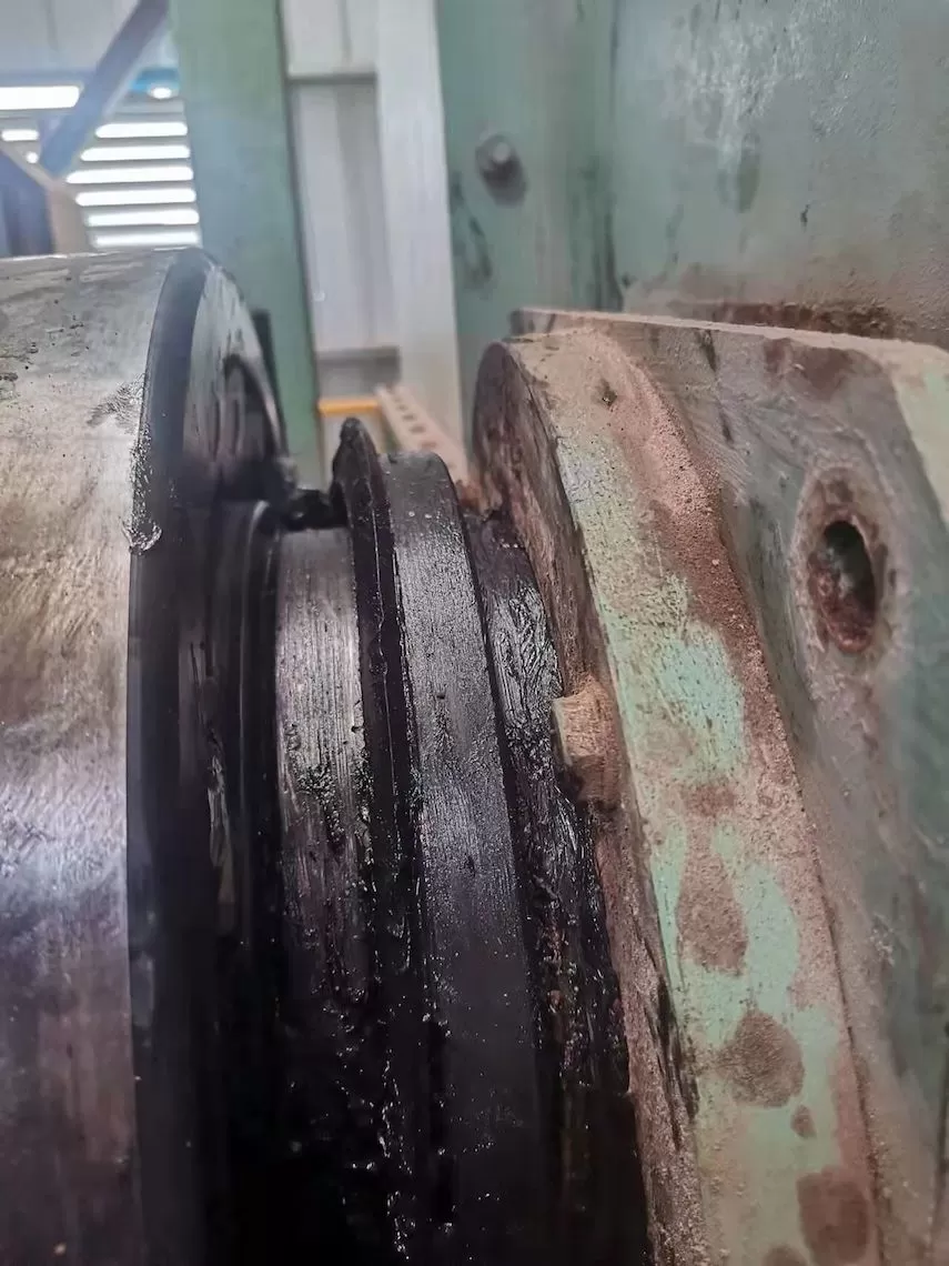 Chizhou Conch Cement Three-Line Feeding Hopper Lift-3311