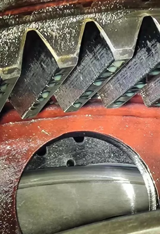 Quanjiao Conch Cement 4# Roller Press (4940)